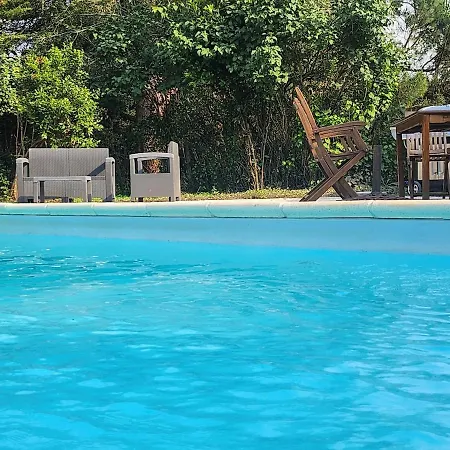 公寓 Rustique De 2 Avec Piscine Commune