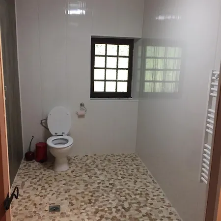 Rustique De 2 Avec Piscine Commune 公寓 *