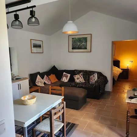 Rustique De 2 Avec Piscine Commune Saint-Capraise-de-Lalinde
